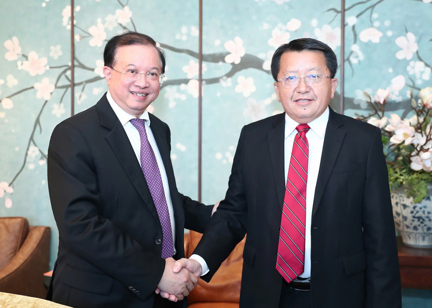 Hop Tac Vh Dl Vn Lao Ngay Cang Khoi Sac 04