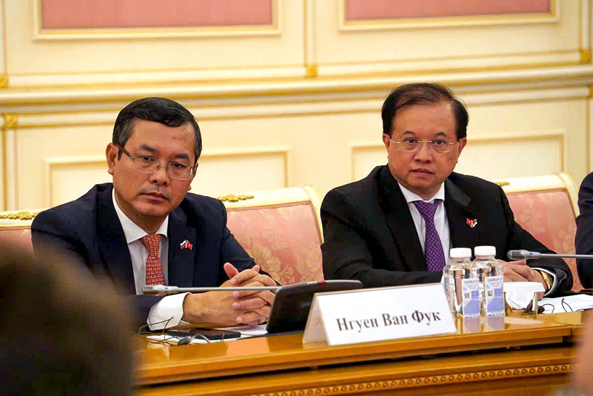 Hop Tac Vhttdl Diem Sang Trong Hoat Dong Cua Ublcp Vn Nga 04