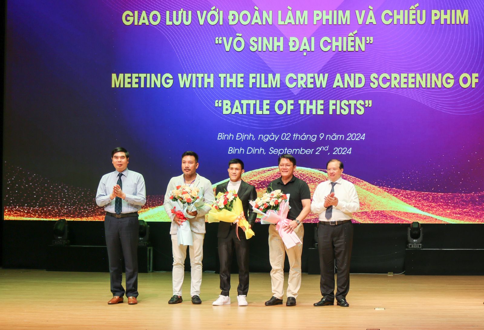 Khai Mac Chuong Trinh Chieu Phim Xuc Tien Quang Ba Du Lich Qua Dien Anh 04