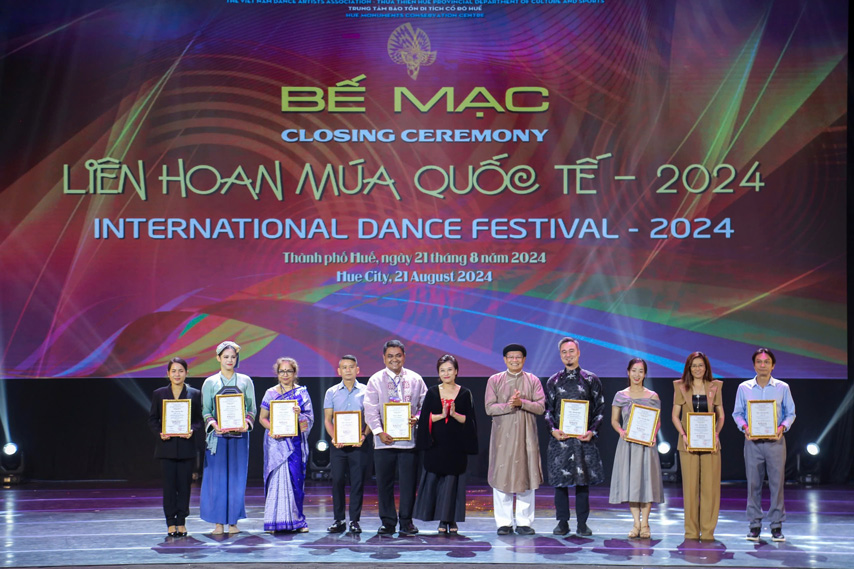 Khep Lai Lien Hoan Mua Quoc Te 2024 06