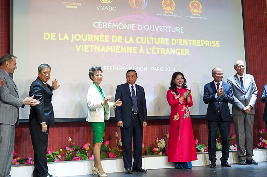 Ngay Van Hoa Doanh Nghiep Viet Nam O Nuoc Ngoai 05