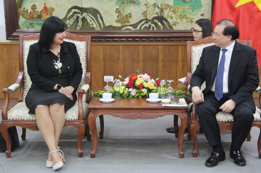 Thuc Day Vhttdl Vn Slovenia 02