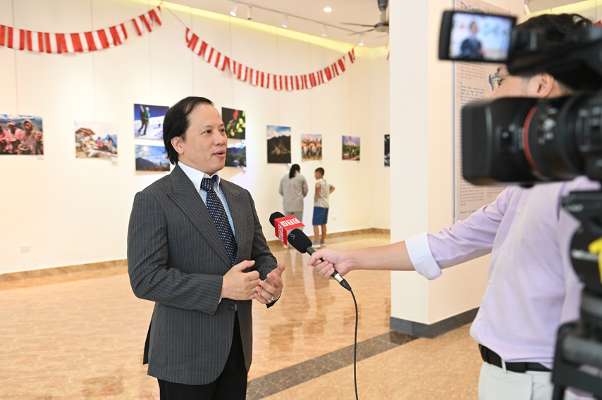 Trien Lam Anh Kham Pha Peru 05