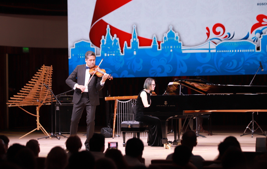 Tung Bung Khai Mac Nhung Ngay Van Hoa Viet Nam Tai Nga Nam 2024 05