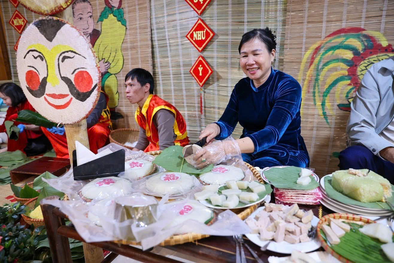 Ngoai Giao Doan 2025 09