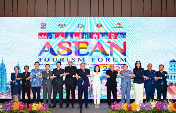 Tt Phong Chup Anh Luu Niem Truong Doan Atf 2025 06a