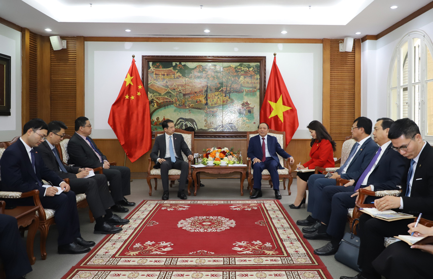 Tang Cuong Hop Tac Vhttdl Trong Năm Giao Luu Nhan Van Vn Tq 01