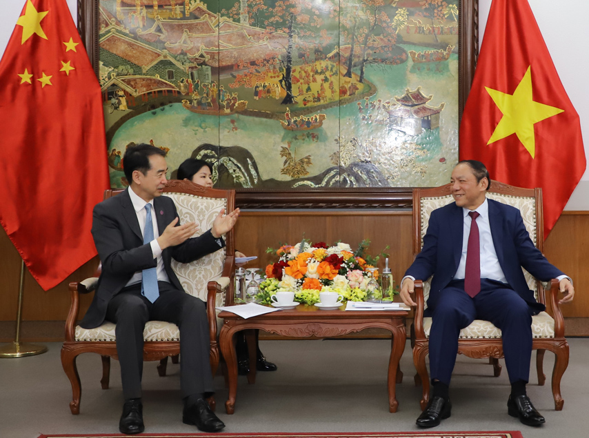 Tang Cuong Hop Tac Vhttdl Trong Năm Giao Luu Nhan Van Vn Tq 02