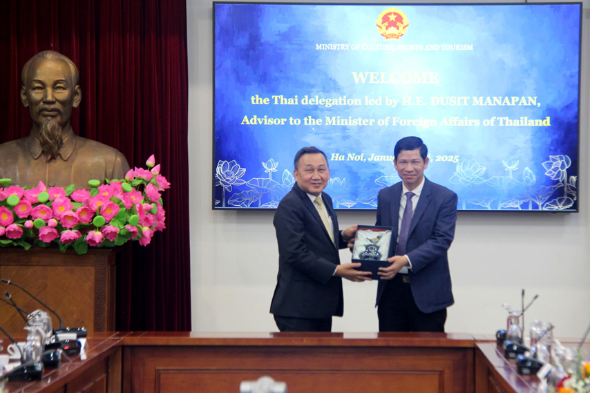 Vn Thailan Day Manh Hop Tac Du Lich Song Phuong Va Khu Vuc 05