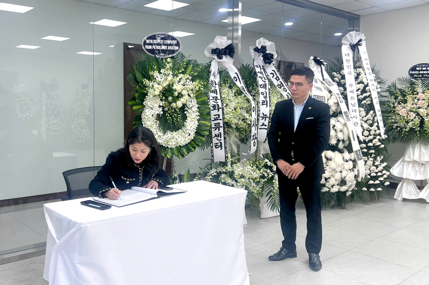 Tuong Niem Cac Nan Nhan Tai Nan May Bay Jeju Air 01