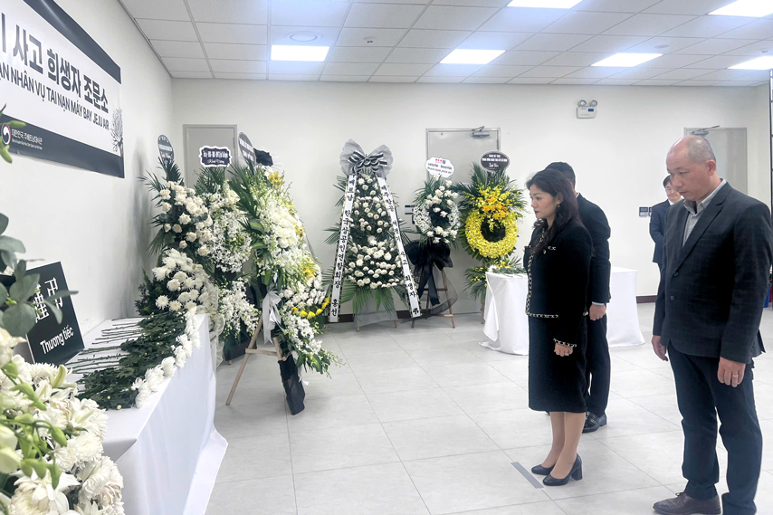 Tuong Niem Cac Nan Nhan Tai Nan May Bay Jeju Air 02