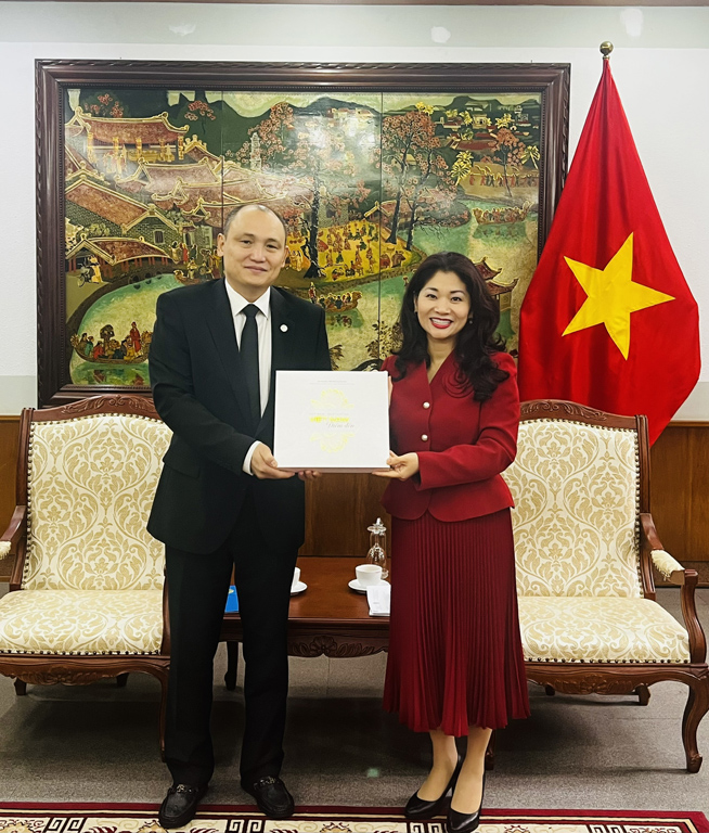 Ct Tiep Kazakhstan 02