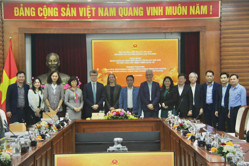 Anh33