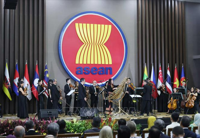 Le Ky Niem 30 Nam Vn Asean 01
