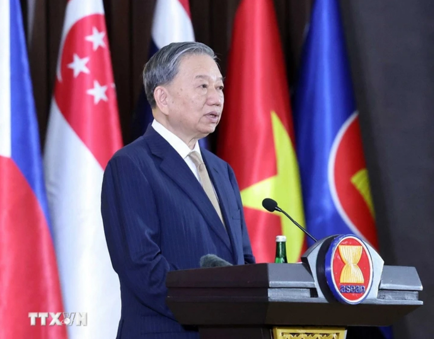 Le Ky Niem 30 Nam Vn Asean 05