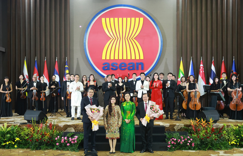 Le Ky Niem 30 Nam Vn Asean