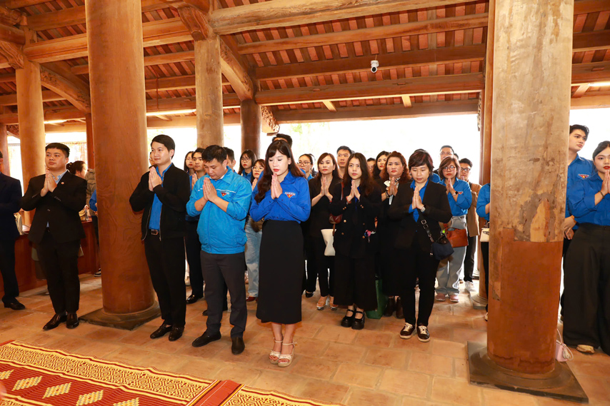 Mit Tinh 94 Nam Thanh Lap Doan 1a