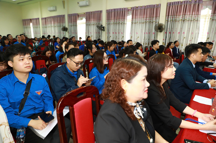 Mit Tinh 94 Nam Thanh Lap Doan 9a