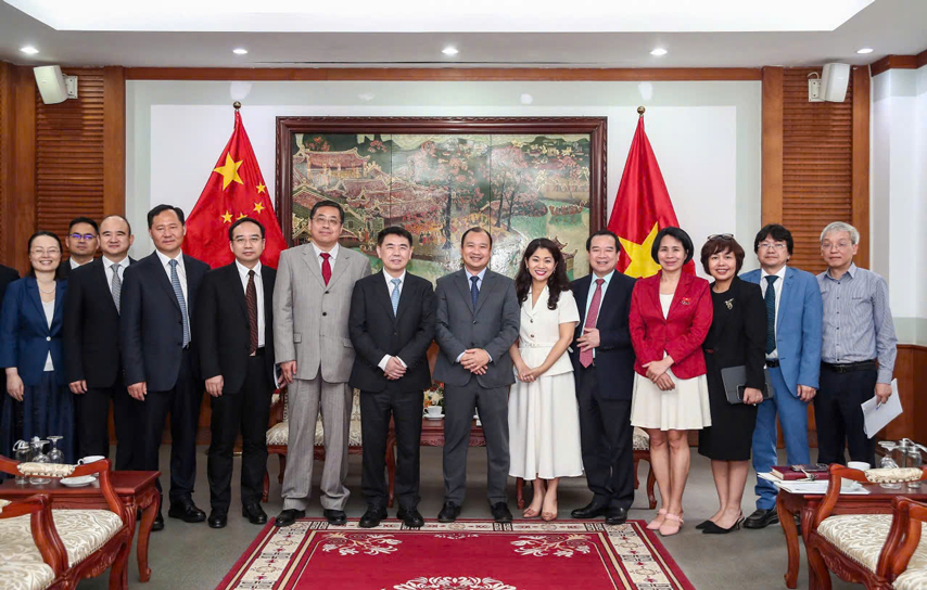 Tt Binh Tiep Ho Nam 01