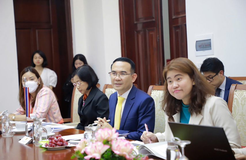 Hop Nhom Chuyen De Vn Tl 03