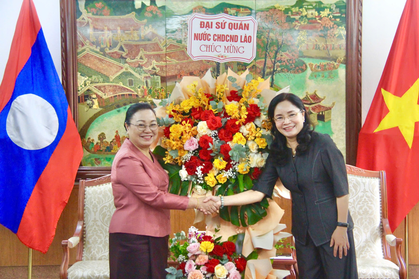 Ds Lao Chuc Mung Qk 02