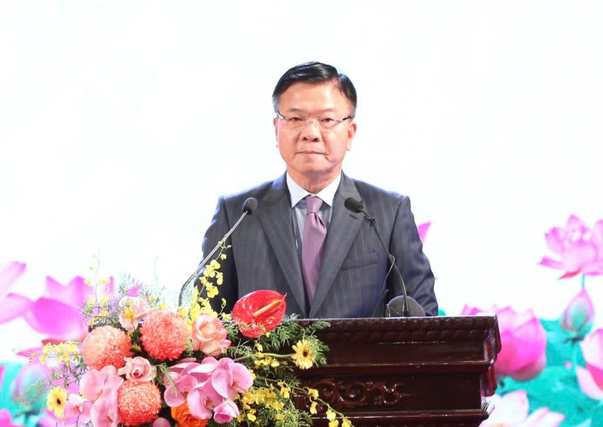 34768119339370046674(1)