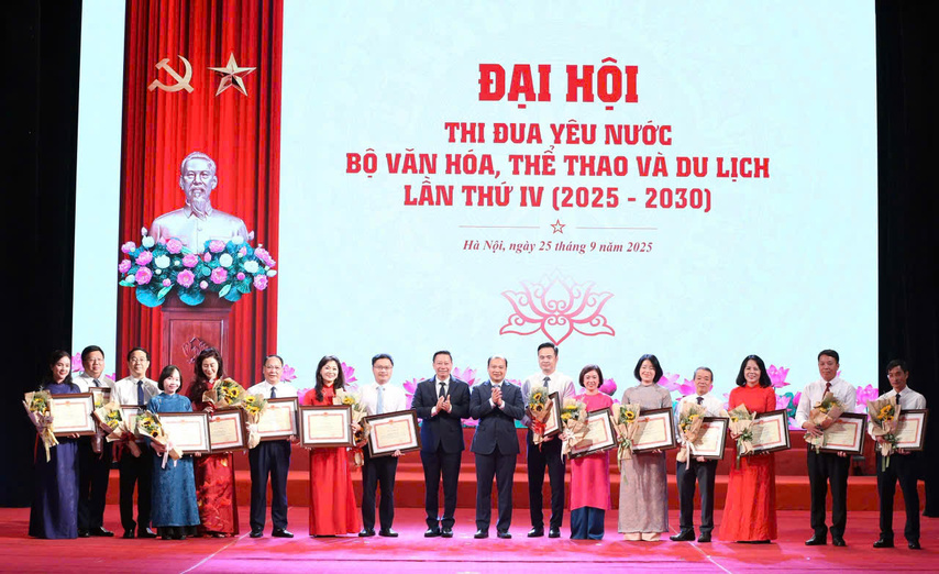 F0772ad545e0cfbe96f11(1)