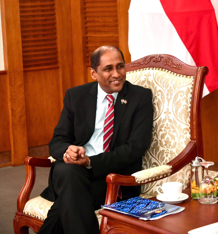 3281899613144567035(1)