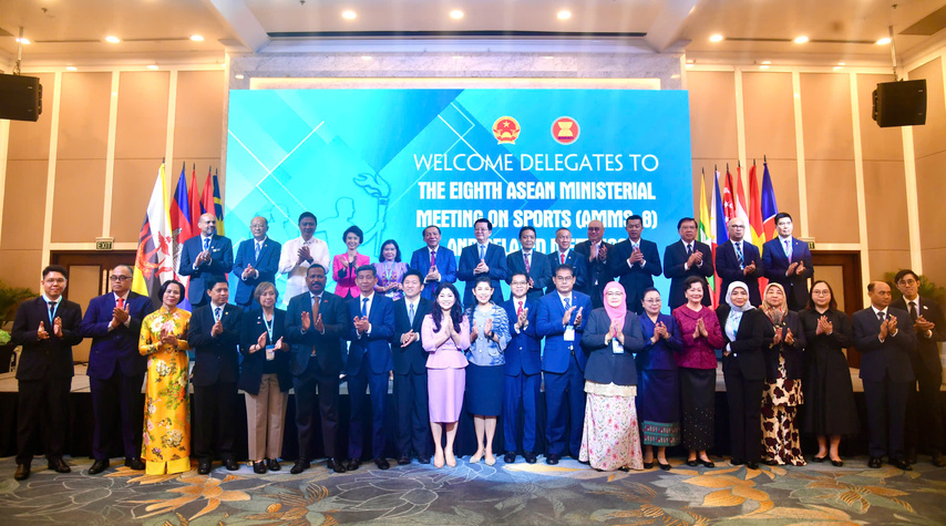 54ba0af71bec96b2cffd