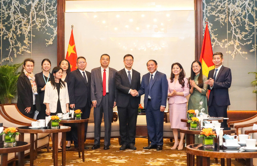 6f9f8a05ce24437a1a35