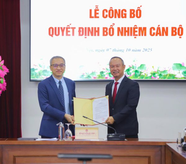 A952a4f65648dc168559(1)