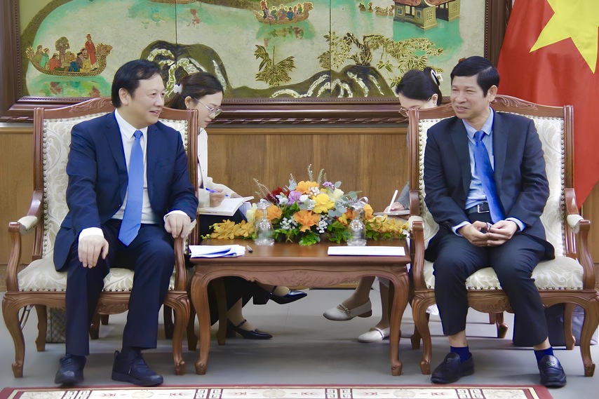 6213fceffb8f77d12e9e