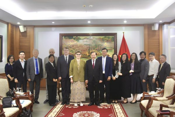 Z7195651330063 7b2d87300ed6d7e7aaf42442023b7be7