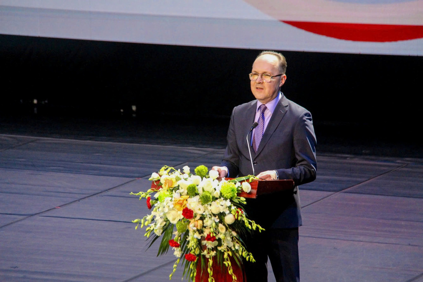 Z7263062516187 2516ed911bd77724f7a41e9aea3bc901