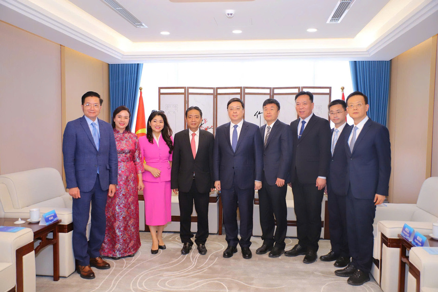 Z7266103685826 7ea829ac033e5385a939832a041e2687