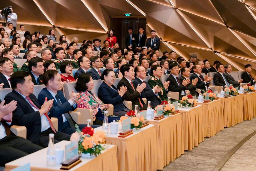 Z7270062272049 Fd356019241220c0f7d7c520317dbb1a