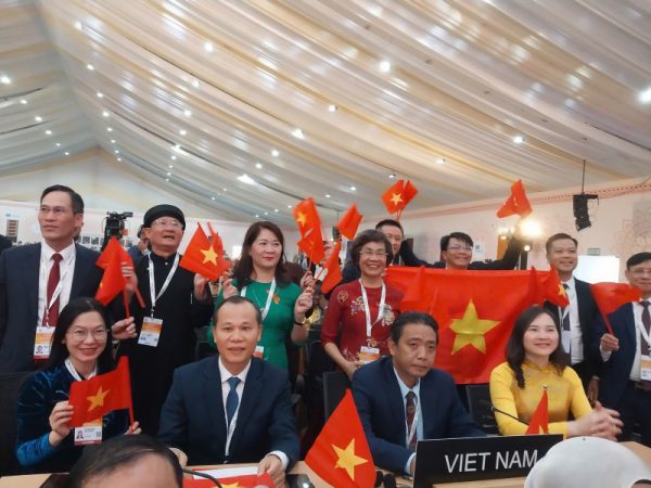 Trang Đông Hồ Unesco