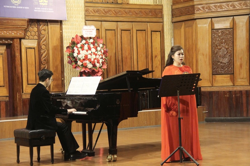 Ky Niem 75 Nam Bulgari Vn 3