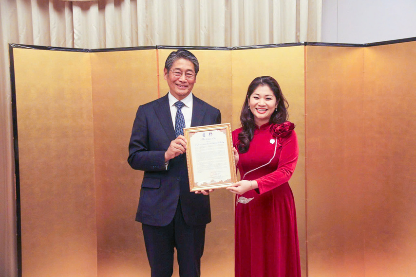 Z7313858296164 Ca8037290e2404056de07daaf3fb98a8