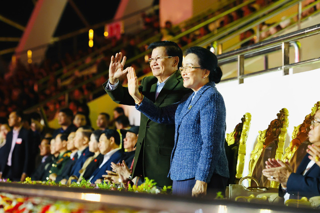 406185864389850101711