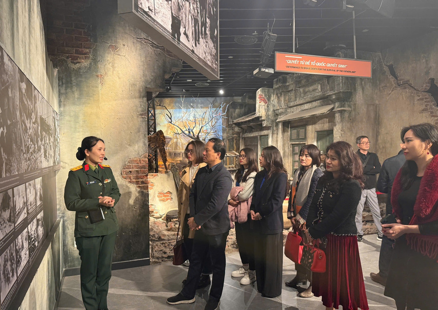 661751944bd7c5899cc6