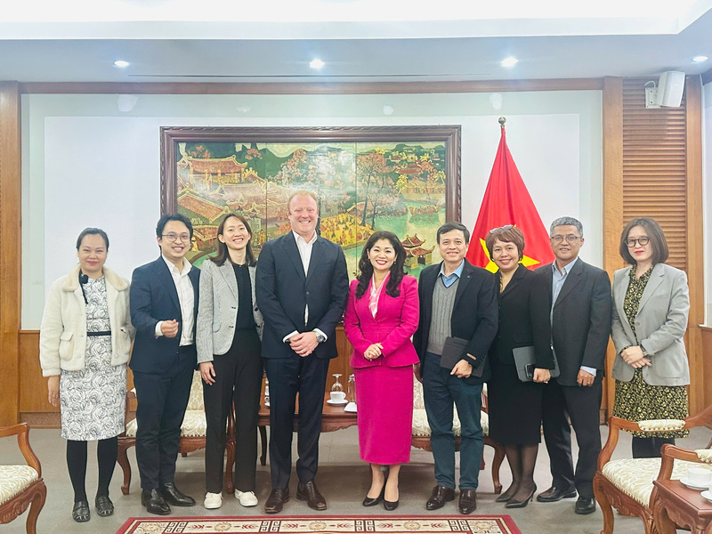 Cuc Truong Lam Viec Voi Mpa 4