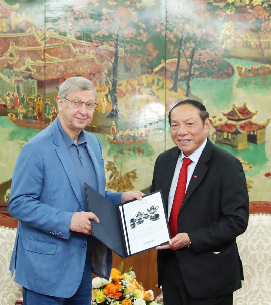 Tiep Tap Doan Nga 01