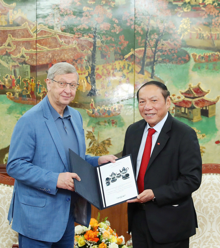 Tiep Tap Doan Nga 01