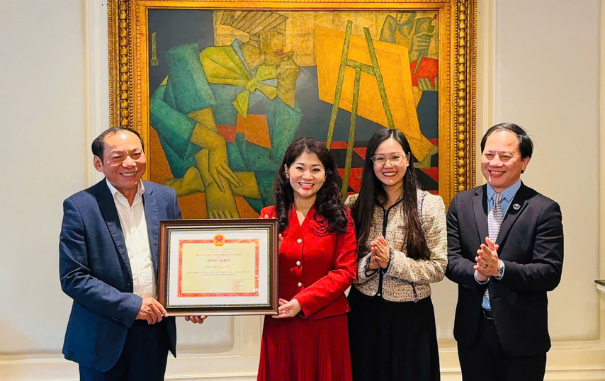 4240436857344365178 (1)(1)