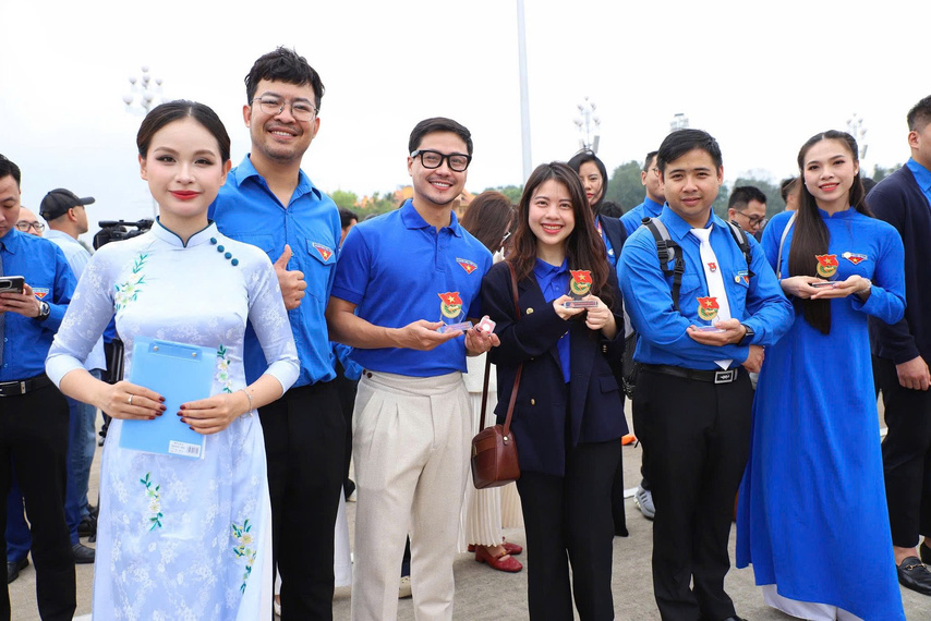 Z7666648594044 1df8ac329e9b2fe6f94c6167a5913872