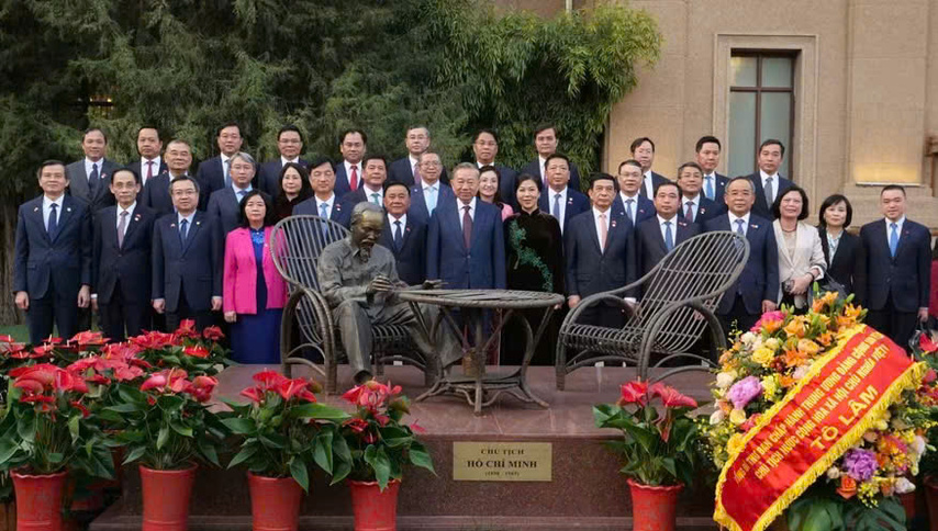 Z7736259007400 94ec791bb8b96016304c91d8fdaf199b