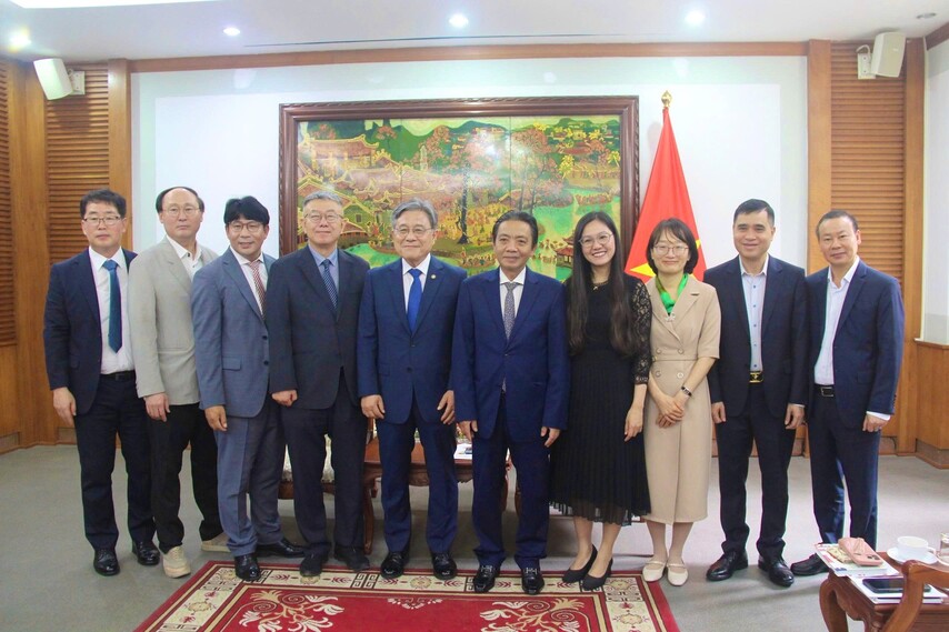 Z7752557096480 Cb15aa452f62bfdb069c48ee0e04ec4b