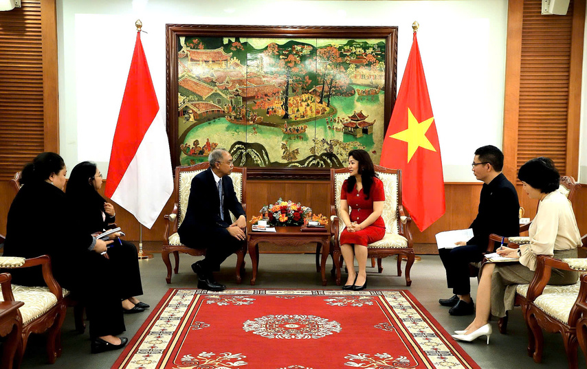 Z7776175282729 Eb443092026c3efee27f843949527e9d